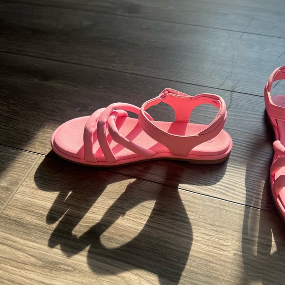 Sandals - Picture 3 of 5